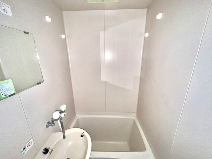 カルム中山の物件内観写真