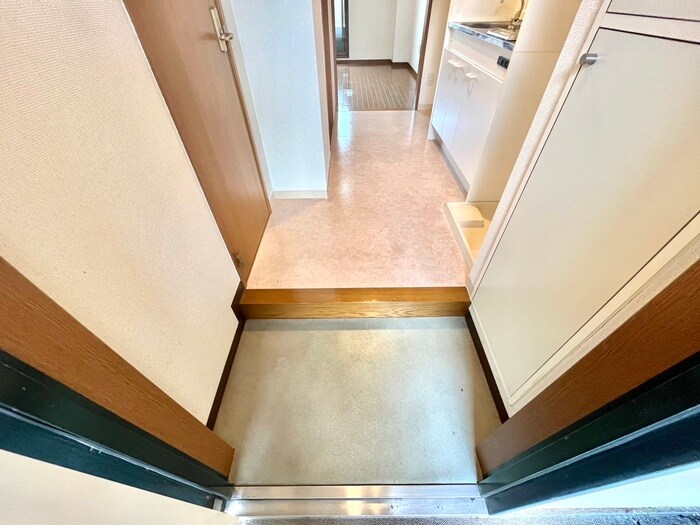 カルム中山の物件内観写真