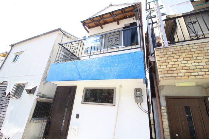 上四条町23-17　貸家の物件外観写真