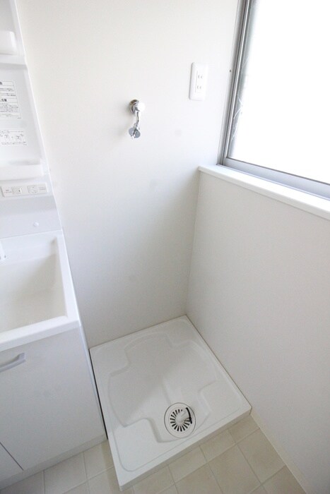 上四条町23-17　貸家の物件内観写真