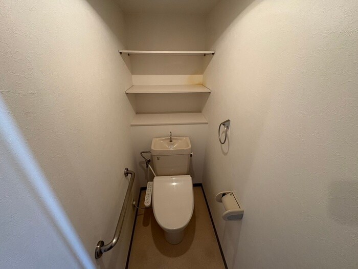 ヴィオレット宝塚の物件内観写真