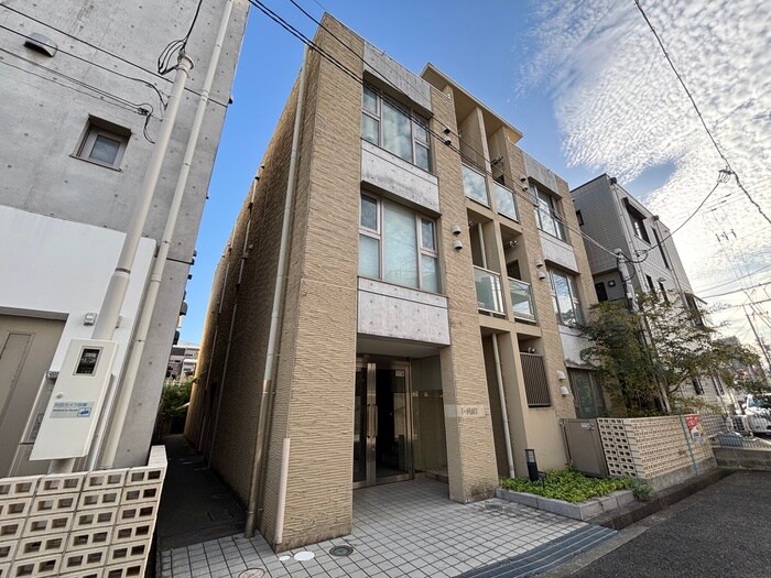 アイフラットの物件外観写真