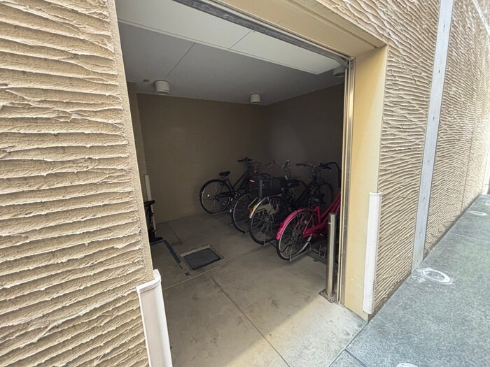 アイフラットの物件外観写真