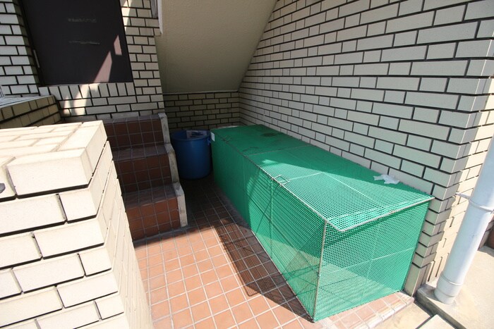 石橋マンションの物件外観写真