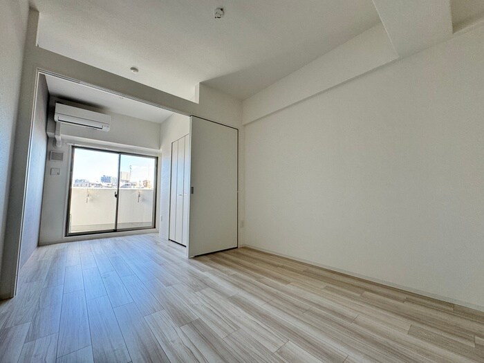 セレニテ神戸ミラクシュッドの物件内観写真