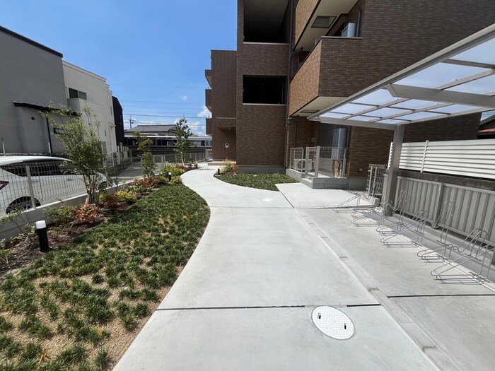 源ハイツの物件外観写真