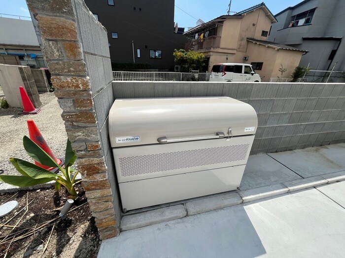 源ハイツの物件外観写真