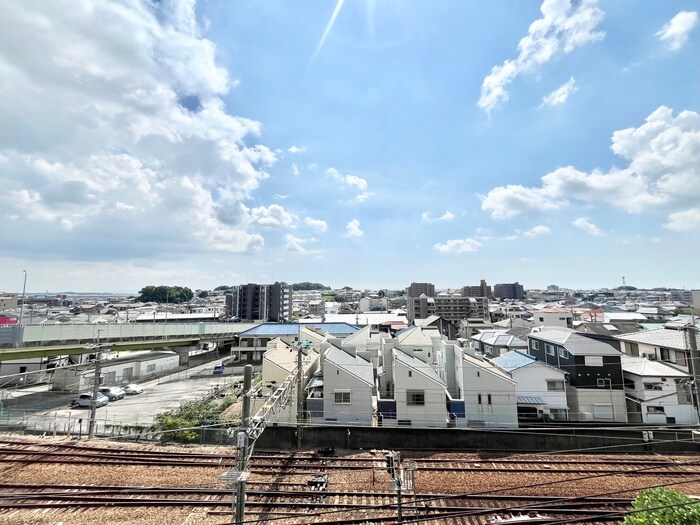 源ハイツの物件外観写真