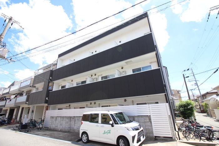 T-STUDIOの物件外観写真