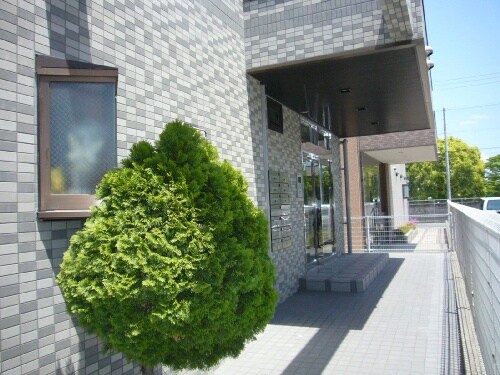 メゾン・ヴェルドゥールの物件外観写真