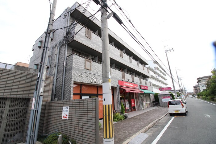 メゾン・ヴェルドゥールの物件外観写真