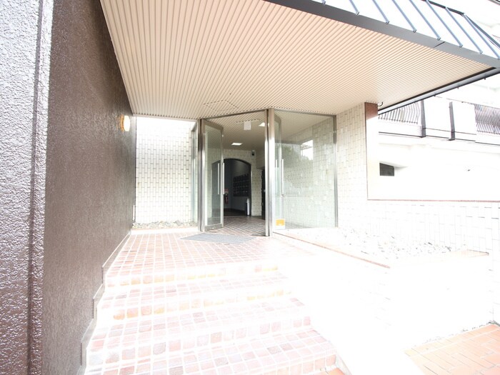 ｼｬﾄｰ箕面の物件外観写真