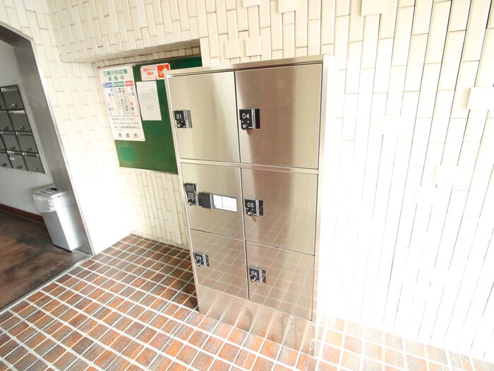 ｼｬﾄｰ箕面の物件外観写真