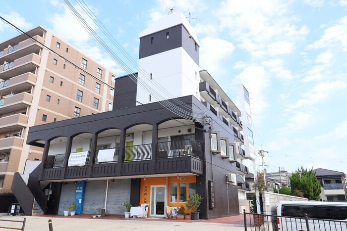 ｼｬﾄｰ箕面の物件外観写真