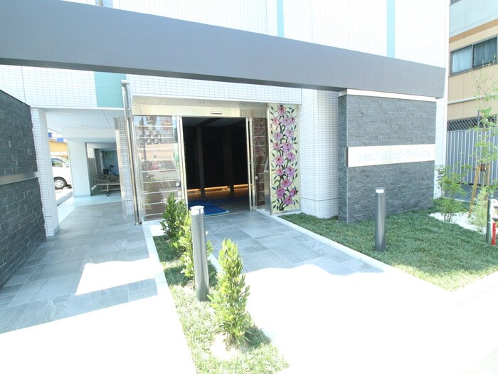 サンフレンドソラーナの物件外観写真