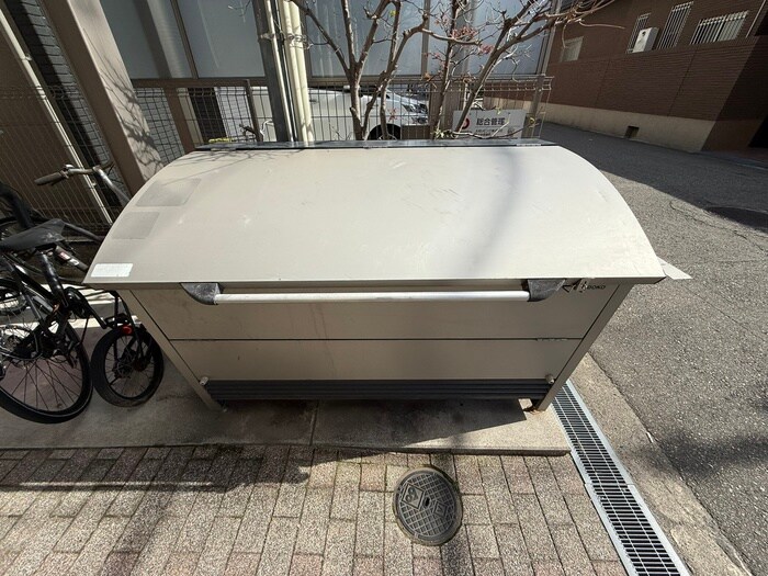 ラ・ヴィ・アン・フルールの物件外観写真