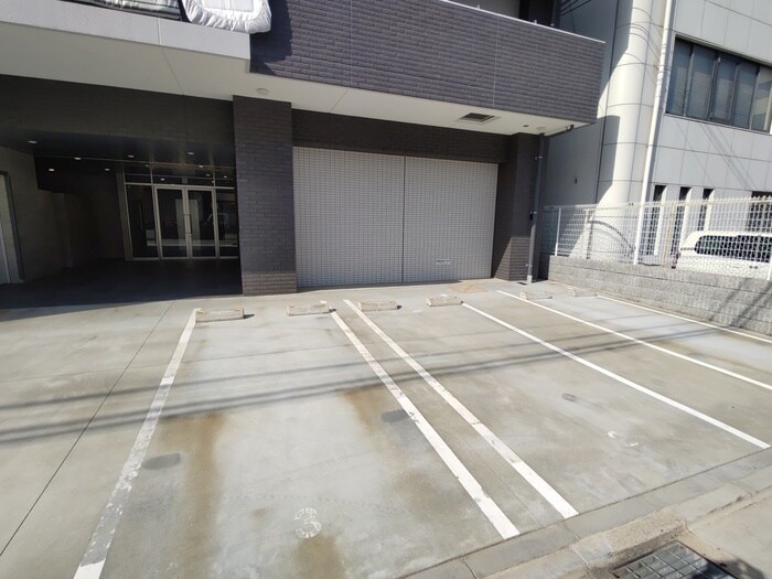 ライブガーデン江坂Ⅷの物件外観写真