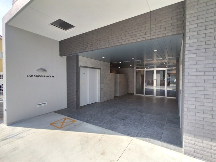 ライブガーデン江坂Ⅷの物件外観写真