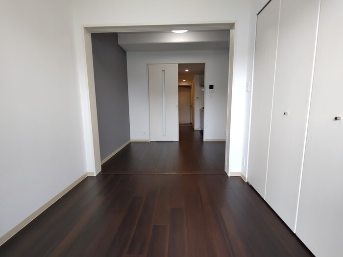 ライブガーデン江坂Ⅷの物件内観写真