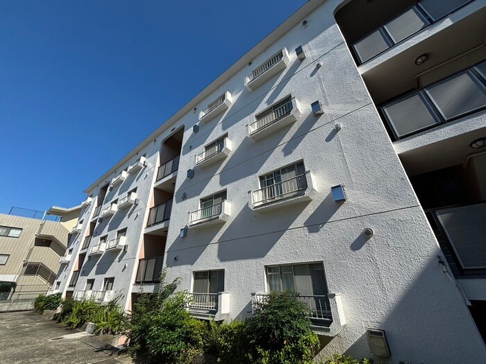 ニューエクセル武庫之荘の物件外観写真