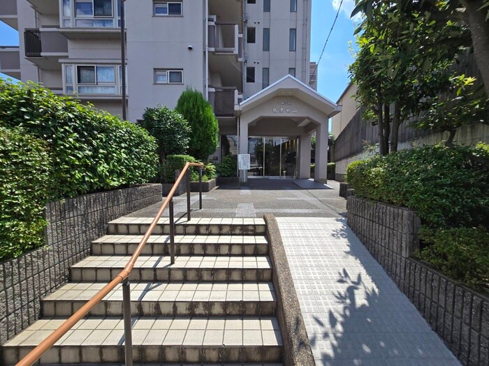 エルシティ伏見桃山　503号の物件外観写真