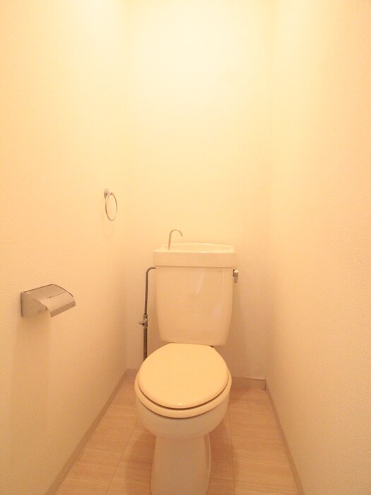 ロイヤルハイツの物件内観写真