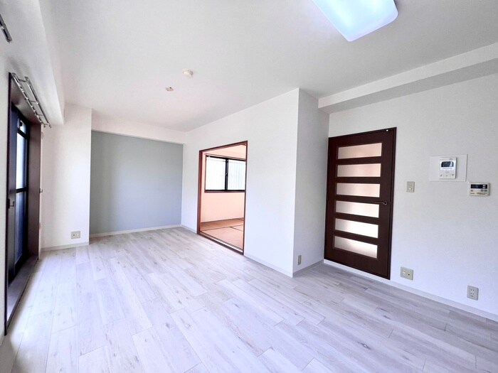 ゼハ－ルトＩＮＡＢＡの物件内観写真