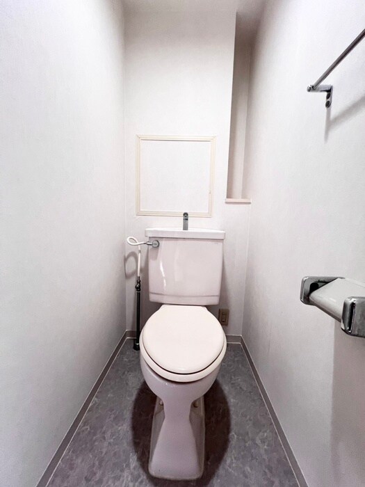 ゼハ－ルトＩＮＡＢＡの物件内観写真