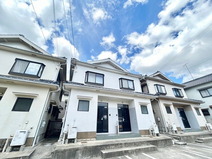 ＹＯＫハイム１の物件外観写真