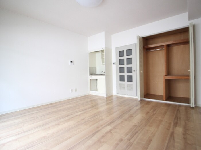 マリモマンションの物件内観写真