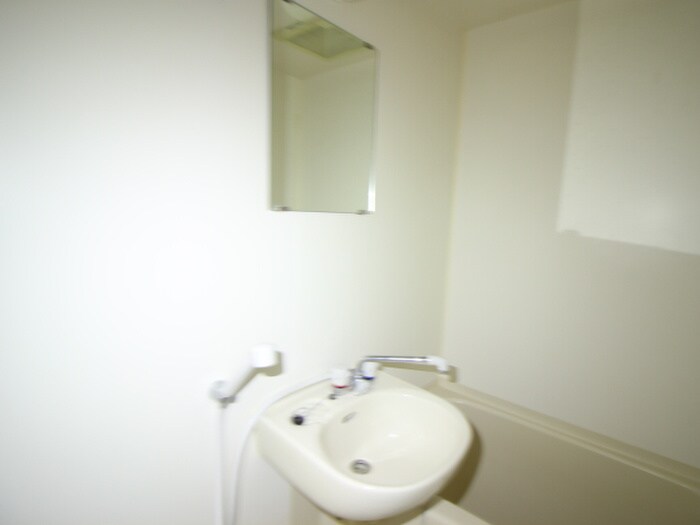 マリモマンションの物件内観写真