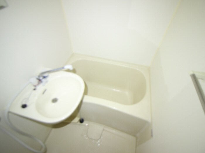 マリモマンションの物件内観写真