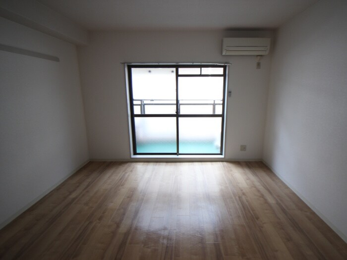 マリモマンションの物件内観写真