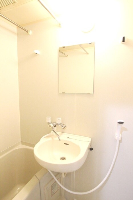 ローズコーポ西中島の物件内観写真