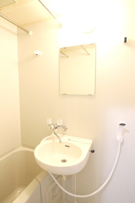 ローズコーポ西中島の物件内観写真