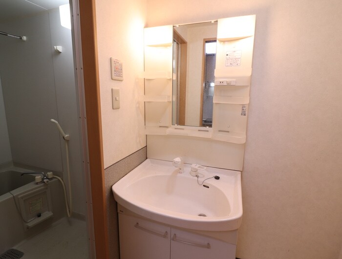 サン・ブル－ムの物件内観写真