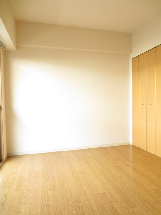 京都紙屋川マンションの物件内観写真