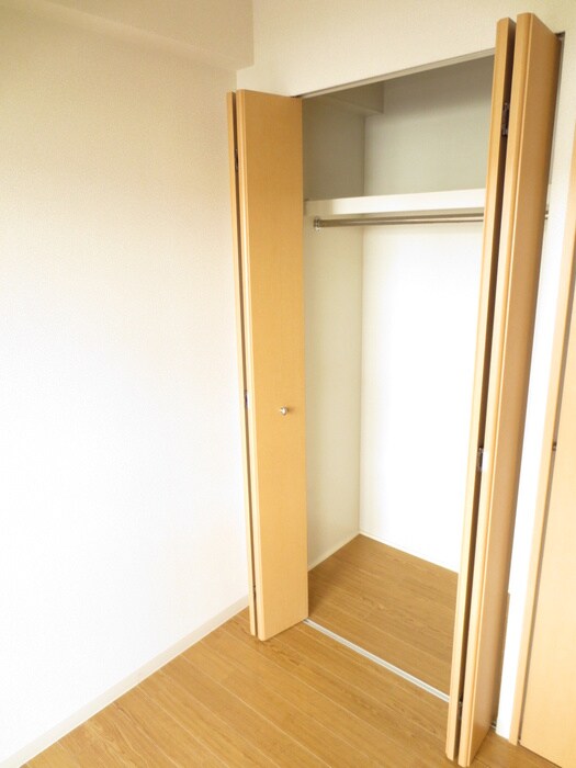 京都紙屋川マンションの物件内観写真