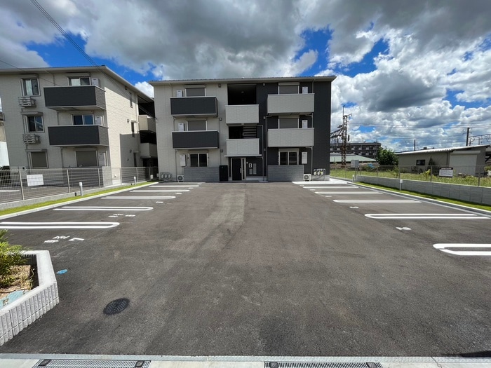 エスパス・ド・ゼン草津町の物件外観写真