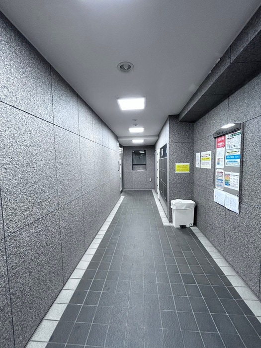 SHICATA SEPT BLDG(602)の物件外観写真