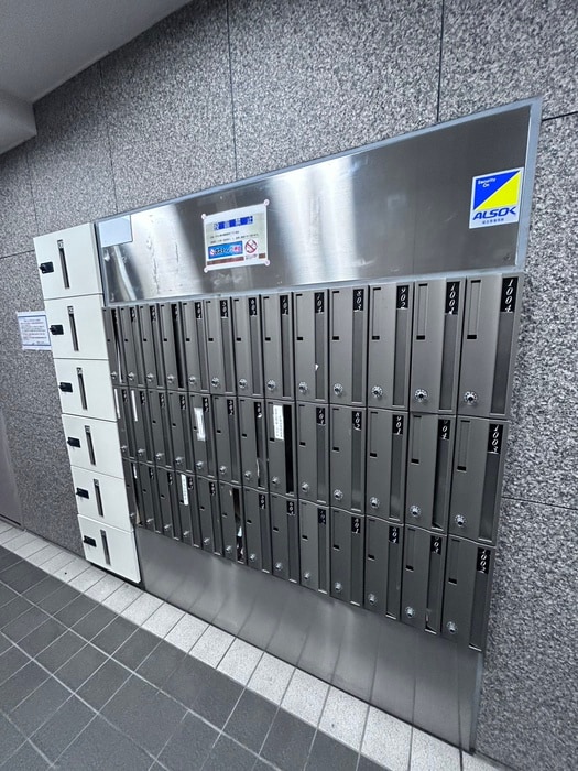 SHICATA SEPT BLDG(602)の物件外観写真