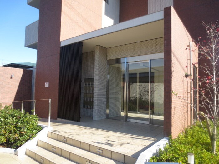 メゾン・ハナミズキ豊中の物件外観写真