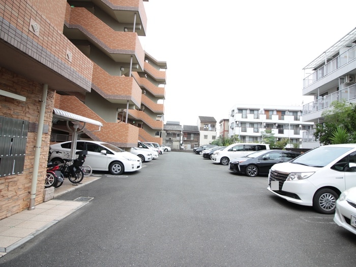 エテルノ・フィオーレの物件外観写真