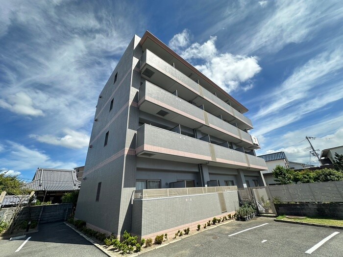 クロ－ヴェ－サウスタカハマの物件外観写真