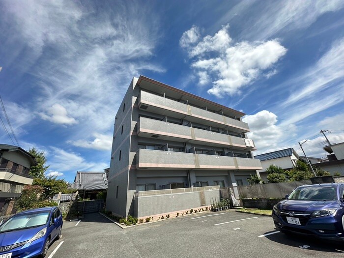 クロ－ヴェ－サウスタカハマの物件外観写真