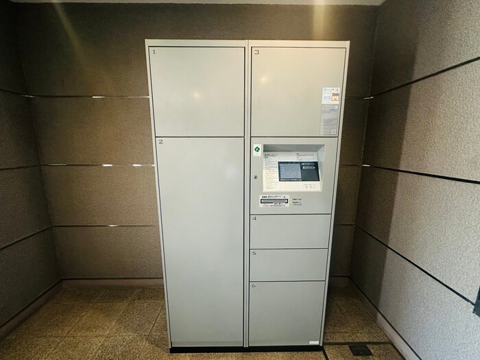 ロイヤル仁川(202)の物件外観写真