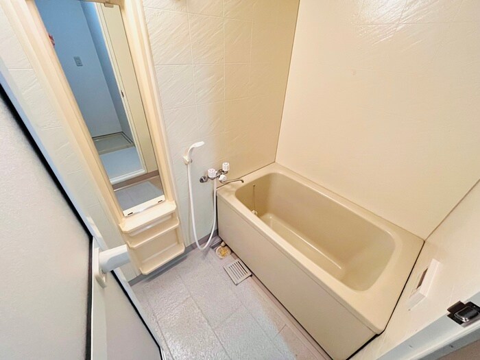 ロイヤル仁川(202)の物件内観写真