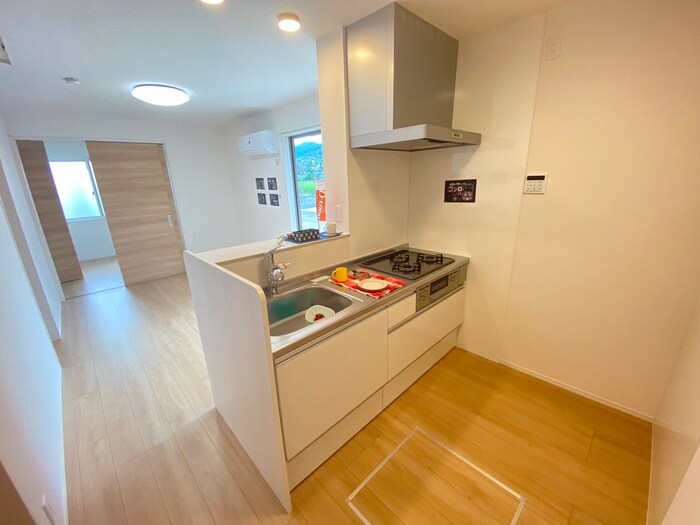 STELLA TAKASAGOの物件内観写真