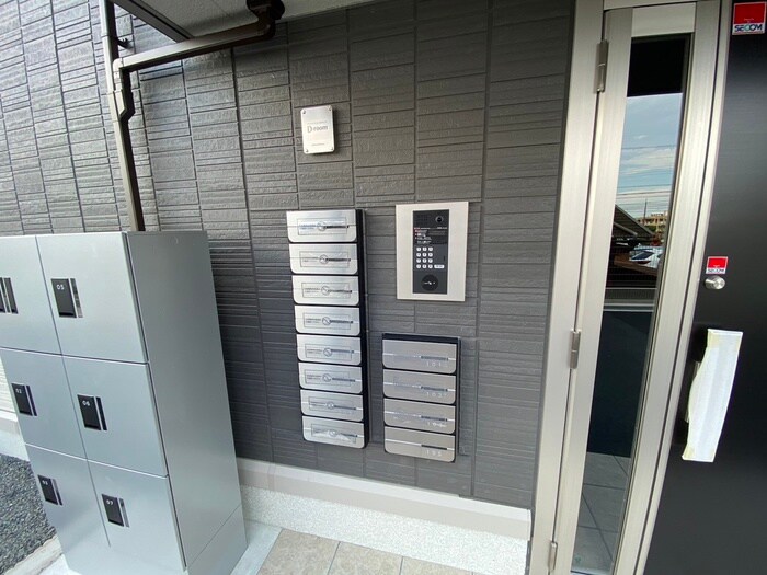 STELLA TAKASAGOの物件外観写真