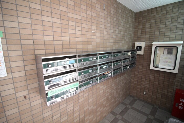 ジェントリーズ岡田の物件外観写真